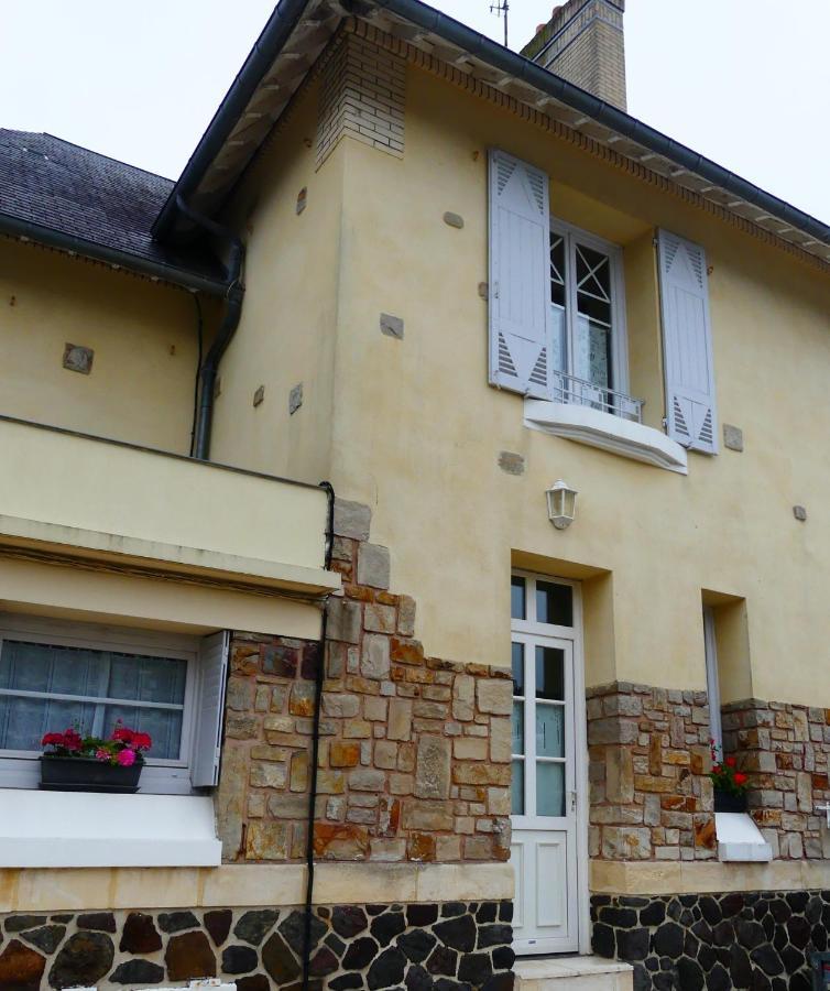 Pony Sweet Home Caen Bagian luar foto
